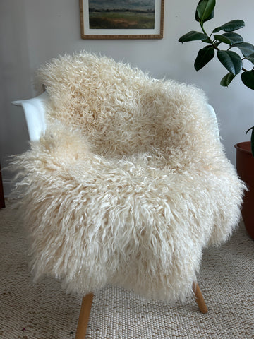 Classic Large Ivory Gotland