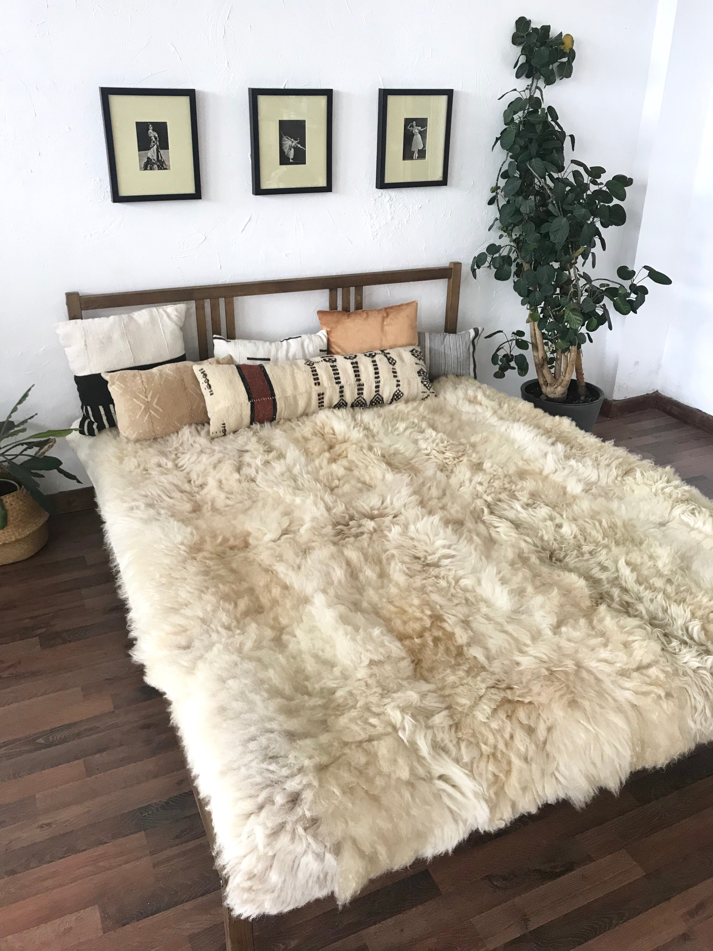 Natural Sheepskin Blanket and Bedcover 