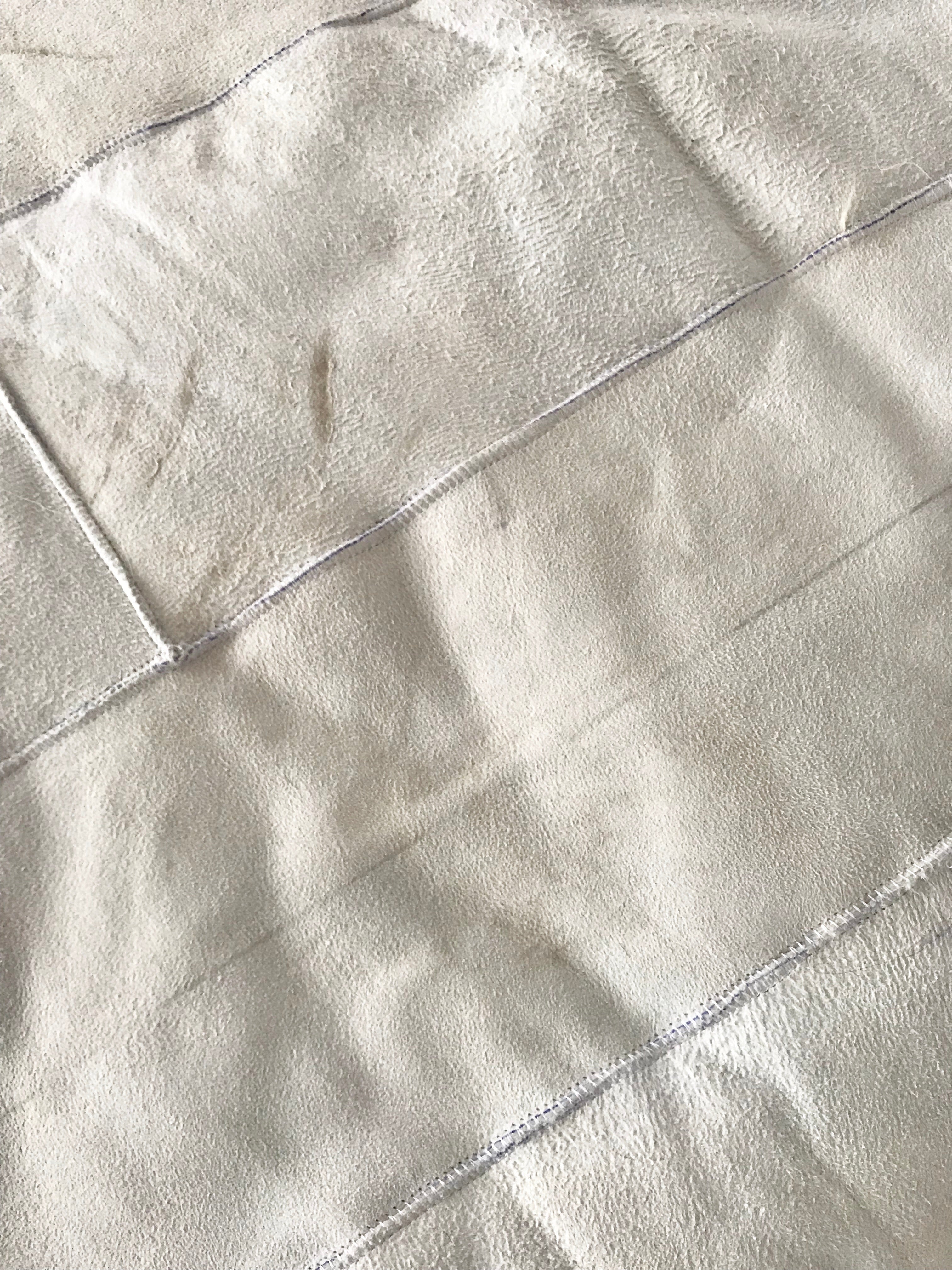 Ivory Plush Sheepskin Blanket