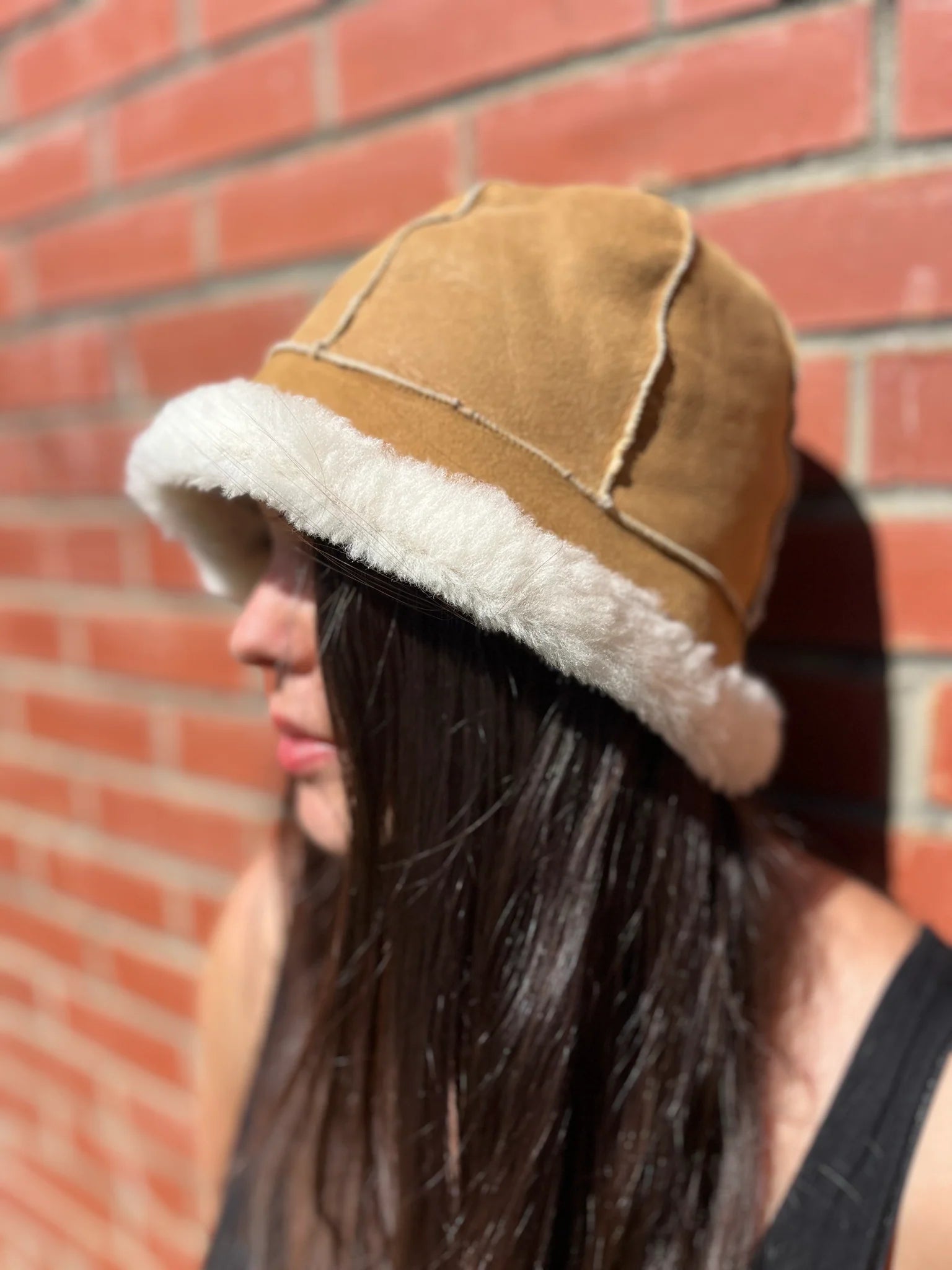 Santa-fe sheepskin bucket hat