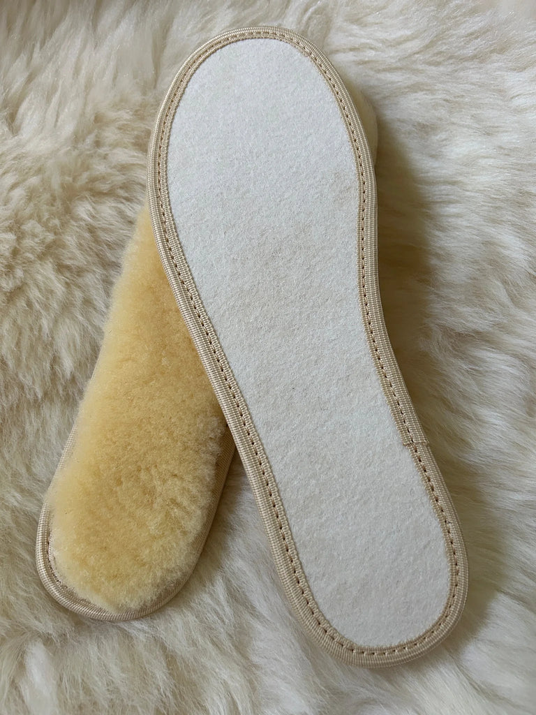 Pair of sheepskin insoles