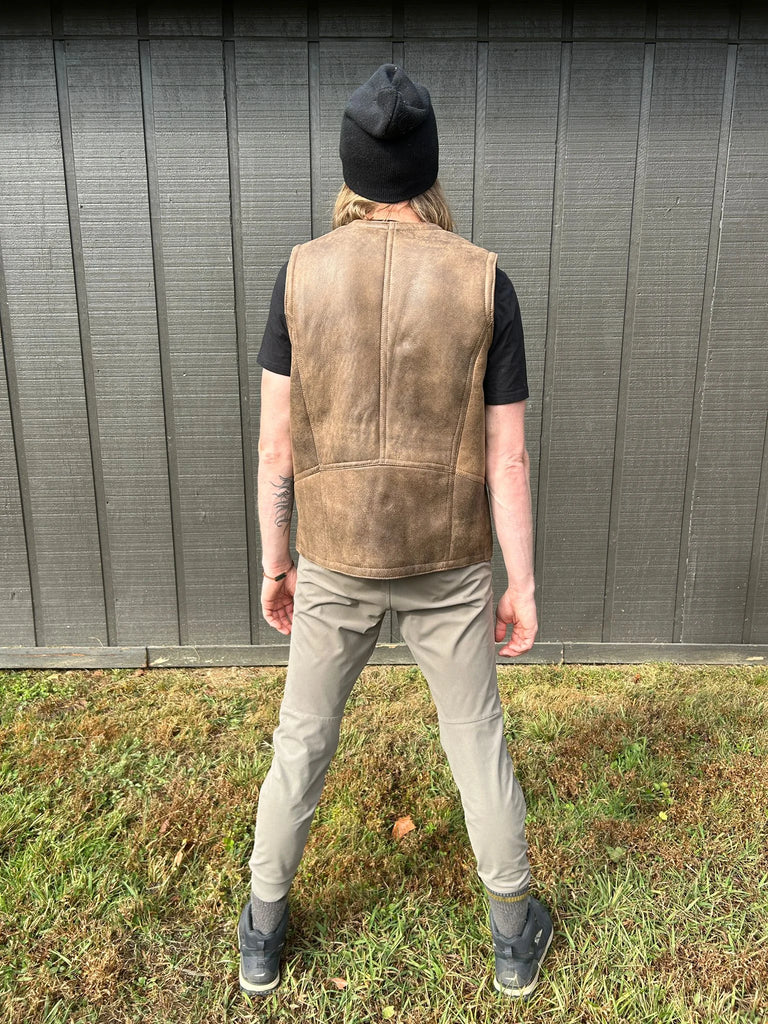 Rear-view of the rancher sheepskin vest