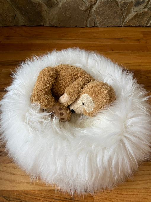 SMALL Ivory Sheepskin Pet Bed