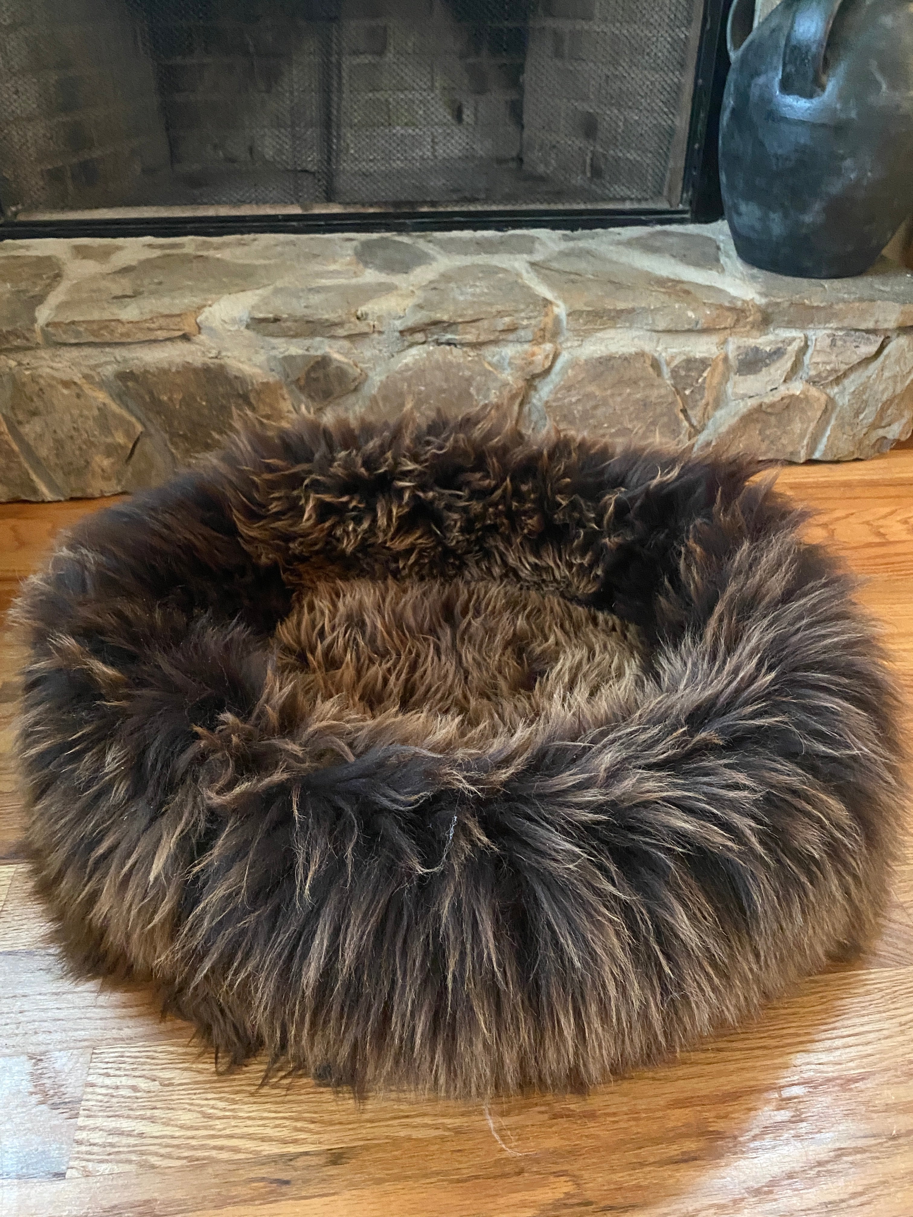 LARGE Plush Brown Sheepskin Pet Bed