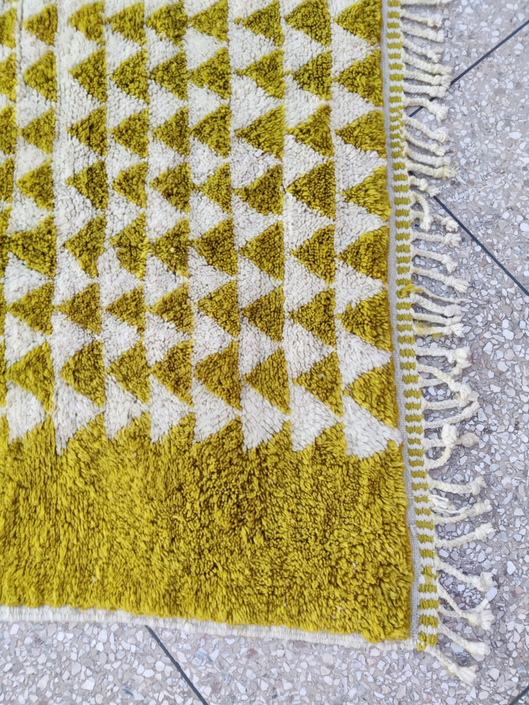 checkered Moroccan rug 