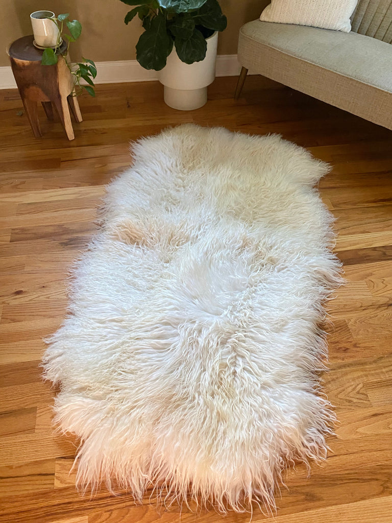 ivory sheepskin rug