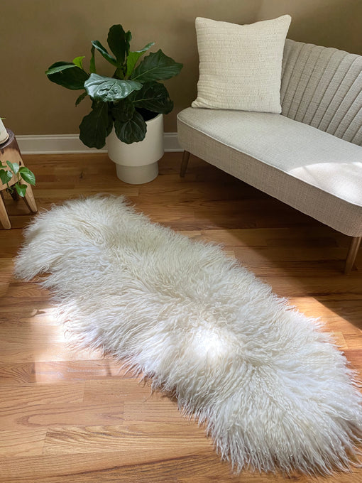 sheepskin rug for interior design