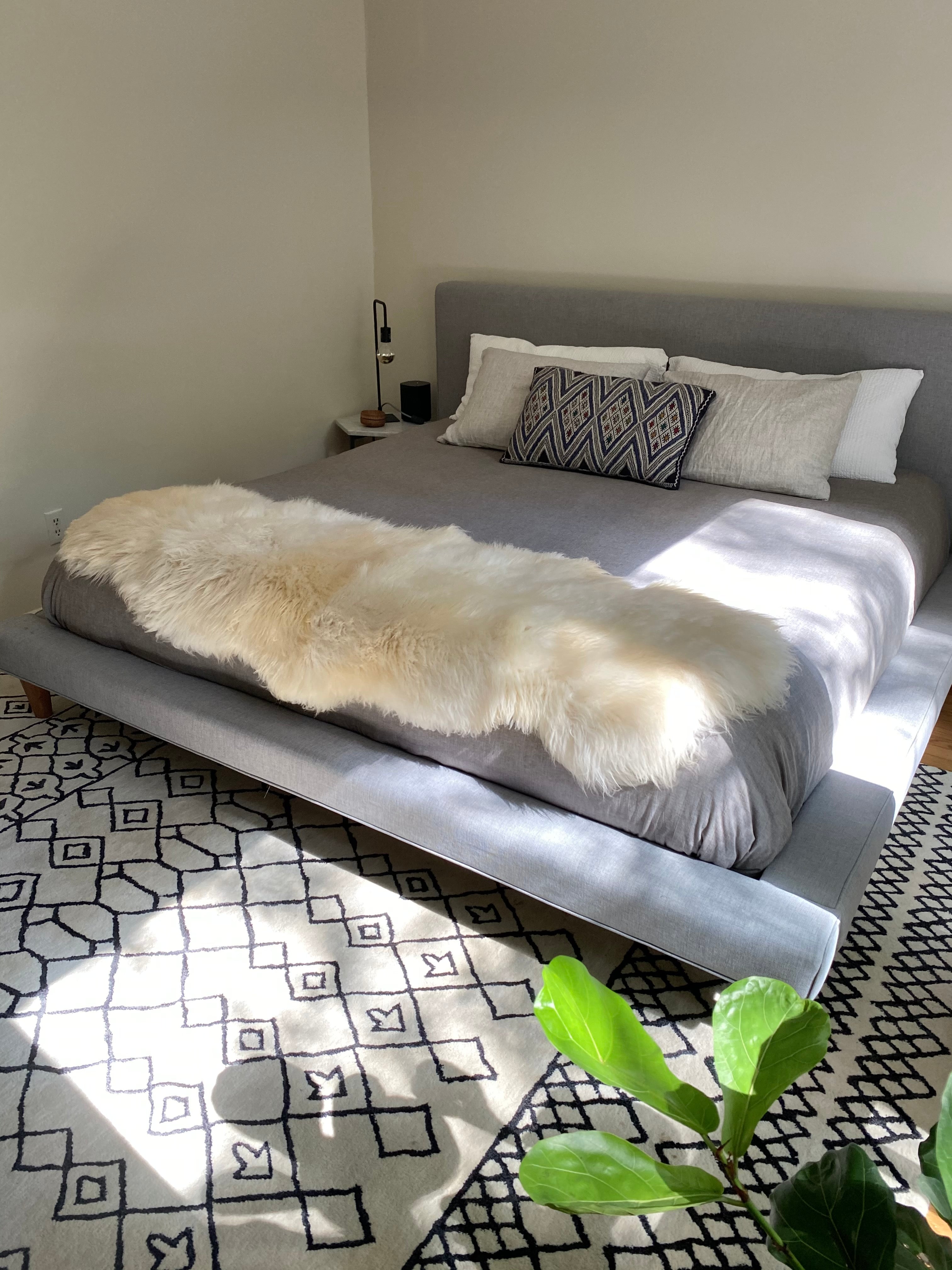 sheepskin for bed 