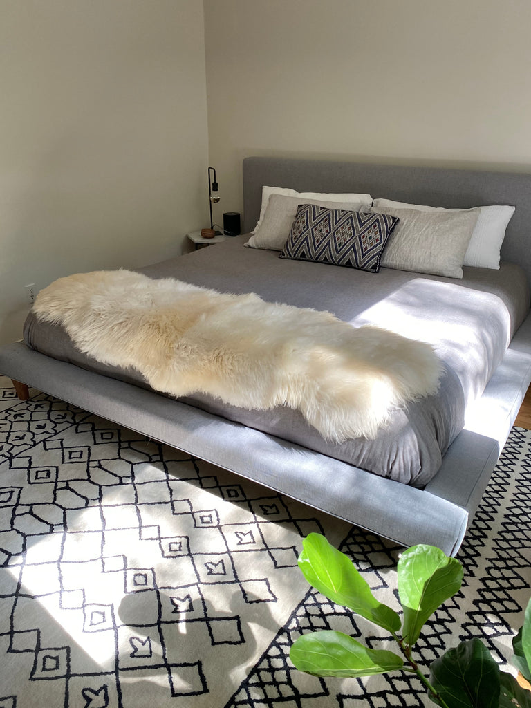 sheepskin for bed 