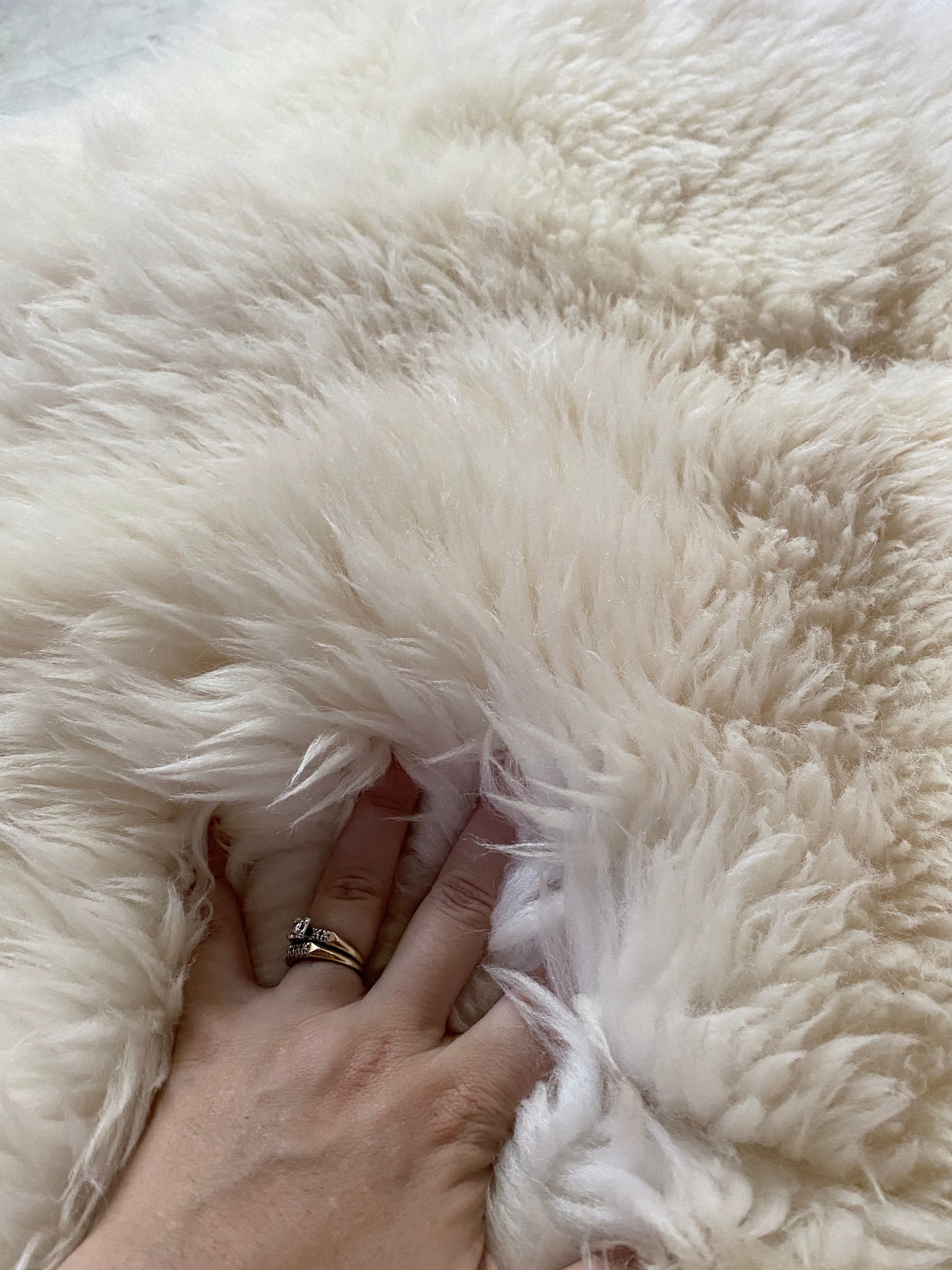 natural sheepskin rug 
