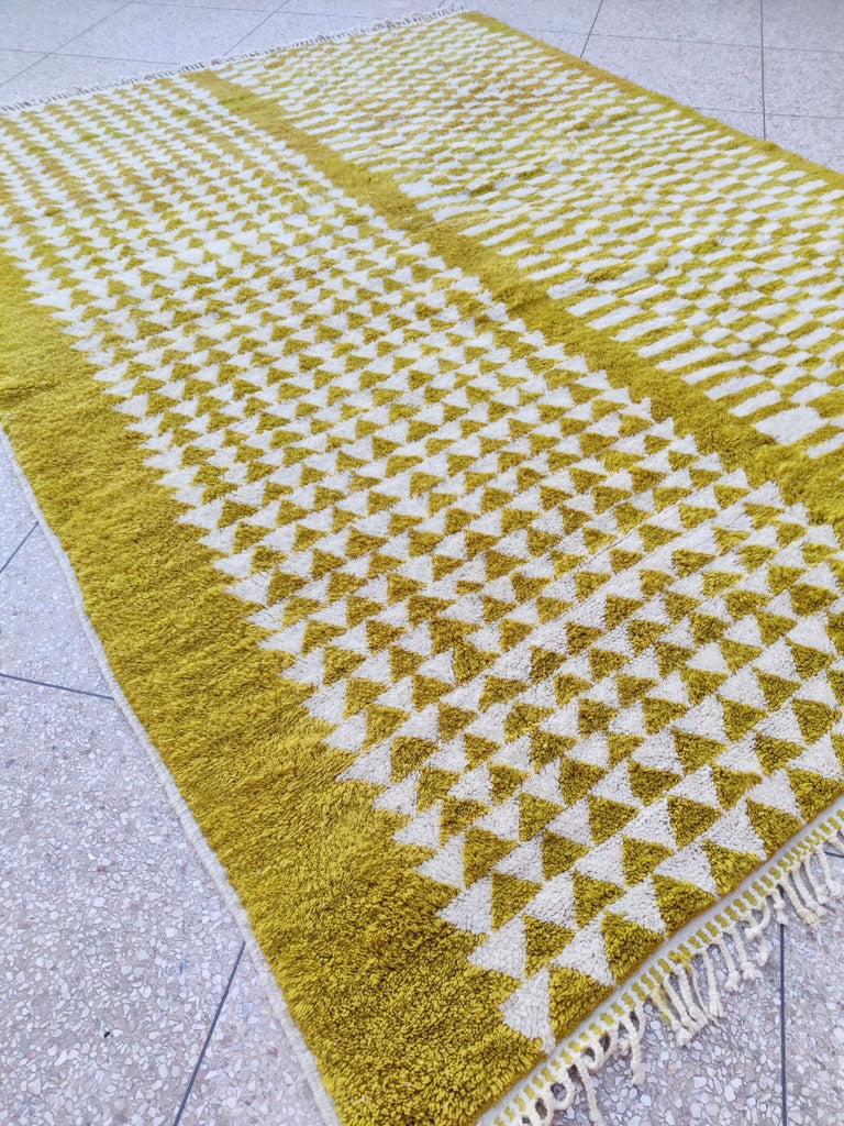 Moroccan Mrirt Rug 